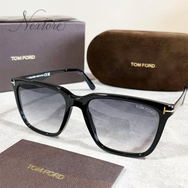 【並行輸入品】【正規品・新品】TOMFORD トムフォード TF862 FT862 01B 54サイズ イタリア製 サングラス メガネ 眼鏡 メンズ レディース TOM FORD トム フォード 伊達メガネ ビジネス 普段使い おしゃれ プレゼント ギフト クリスマス 送料無料