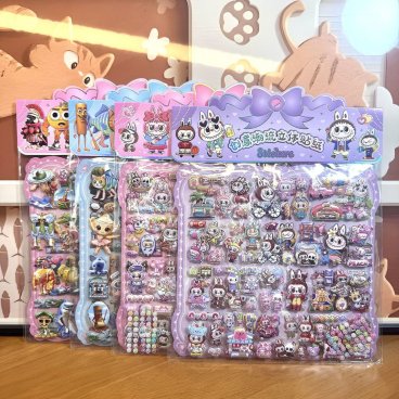 LABUBU ラブブシール Tung Tung Tung Sahur トゥントゥントゥントゥンセフーラ Tralalero Tralala ぷくぷく 3D立体シール 3Dジュエルシール ラブブ シール アクリルラインストーン ステッカー 2枚セット ランダム発送 可愛い DIY 工芸品 ぷくぷくお尻 おしりシール labubu