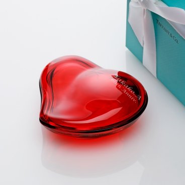 Tiffany ティファニー エルサ・ペレッティ ハート ボックス レッド 名入れ代込み 誕生日 母の日 ホワイトデー 還暦祝い ルビー婚 名前 小物入れ アクセサリーケース プレゼント 法人記念品 高級 ブランド 彫刻 刻印 ノベルティー 日本限定
