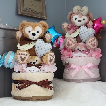 おむつケーキ 出産祝い シェリーメイ ダッフィー ディズニー パペット 2段 女の子 男の子 人気 赤ちゃん 熨斗 メッセージカード ギフトセット 誕生日プレゼント ハーフバースデー ベビーシャワー オムツケーキ パンパース ギフト包装 送料無料 duf2000