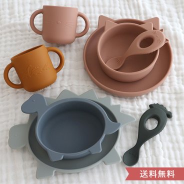 LIEWOOD Vivi Silicone Set リーウッド ヴィヴィ シリコンセット　リーウッド,ベビー食器,セット,シリコン,すくいやすい,ベビー食器セット,出産祝い,セット,4点セット,ベビー,プレート,ボウル,コップ,スプーン ,動物,ネコ,恐竜,北欧,シンプル くすみカラー,LIEWOOD,Vivi,Silicone,Set,出産祝い,おしゃれ,かわいい,誕生日