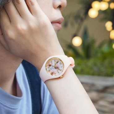 【おしゃれでつけ心地抜群！karendo x ICE watch】karendo限定 ICE flower - ピンクアクアレル - スモール -   腕時計 花 サプライズ 上品 プレゼント ギフト かわいい インスタ映え お祝い 記念 誕生日 新社会人 彼女 自分へのご褒美