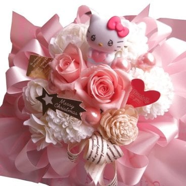 結婚祝い プレゼント 友達 キティ入り ピンク＆ホワイト仕上げ プリザーブドフラワー入りギフト ケース付き 結婚祝い 友人 結婚記念日