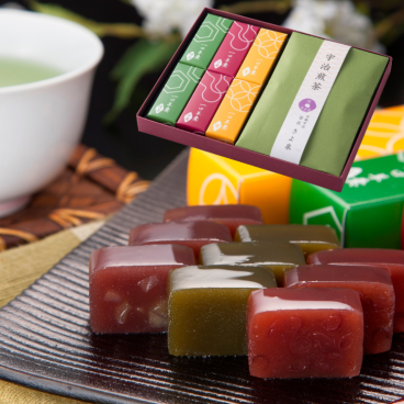 敬老の日 宇治茶と京の一口ようかんセット (栗羊羹 小倉羊羹 抹茶羊羹) 羊羹 煎茶 宇治茶 ティーバック お茶 和菓子 ギフト 贈り物 お取り寄せ 高級スイーツ 誕生日 プレゼント 和菓子ギフト 京都 おしゃれ 人気 手土産 送料無料 お土産 お菓子ギフト 食べ物 内祝 絶品スイーツ お供え お彼岸 敬老の日2026 (送料込み)