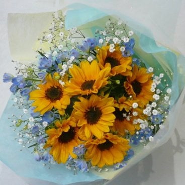 ★ヒマワリとデルフィニウムの花束＆ブーケ★ 花言葉　あこがれ、私はあなただけを見つめる、光輝、愛慕、崇拝 ヒマワリブーケ　ひまわり　誕生日　花