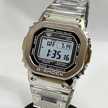 男が語る男のG！Gショックフルメタル G-SHOCK カシオ 電波ソーラー GMW-B5000D-1JFブルートゥース対応　5000番のメタル ラッピング無料