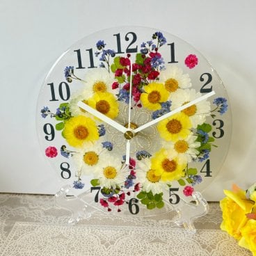 ◆人気のギフト 押し花 花時計 φ18cm【ベル・フルール ラージサイズ 掛時計 置時計】 押し花をレジンでコーティングしたハンドメイドの可愛い花時計！