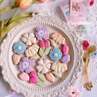MINI FLOWER COOKIES　誕生日　記念日　内祝い　ギフト　プレゼント　推し活　プチギフト　かわいい　おしゃれ　人気　カラフル　春　桜　お花　バレンタイン　ホワイトデー