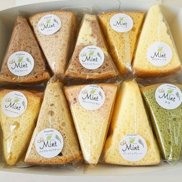 おすすめさんかくシフォン10個セット★Ｍｉｎｔの味が一度に楽しめる、可愛いさんかくシフォンの １０個セット！