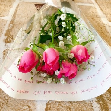 028 おまかせプチブーケ【お色のみ指定できます★】お花 花 生花 花束 フラワーアレンジメント 洋風 オシャレ お祝い 発表会 誕生日 結婚祝い 出産祝い ホワイトデー バレンタイン 父の日 母の日 敬老の日 記念日 結婚記念日 送別 退職 入学 卒業 開店祝い 周年祝い プレゼント ギフト 贈り物