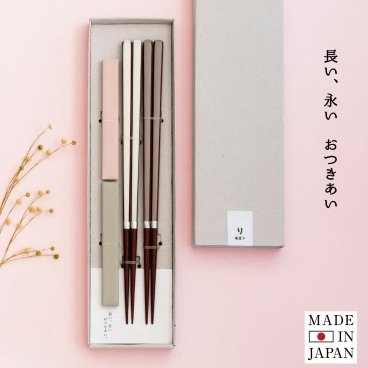 結婚祝い お箸＆箸置きセット 美濃焼  ペアギフト キャレ り箸置き のし・カード対応可 ペア ペアギフト 夫婦 夫婦箸 送料無料 結婚祝い お祝い 記念日 プチギフト 日本製 磁器 タイル 和食器 洋食器 長い 縁起物 かわいい シンプル お礼 引っ越し祝い 新築祝い 送別品 両親 友達 祖父母 母の日