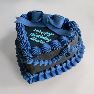 センイルケーキ 4号【８番】バースデーケーキ 誕生日ケーキ 韓国発 推しケーキ 推し活 韓国スイーツ 結婚記念日 記念日 ケーキ ギフト かわいい 人気 バースデー プレゼント お取り寄せ スイーツ インスタ映え 女性