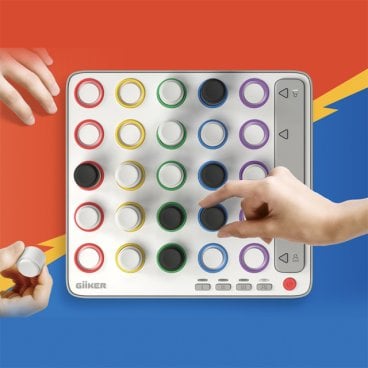 NEW AI スマート4　AI SMART FOUR　AI搭載　ボードゲーム　脳トレ　知育玩具　日本語取扱説明書付　正規輸入品　GiiKER　ギーカー