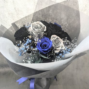 プリザーブドフラワー黒薔薇の魔法発動中シリーズ／黒、シルバー、青薔薇9輪花束