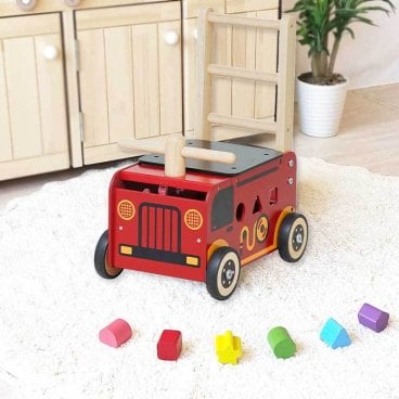出産祝い 1歳誕生日 ウォーカーアンドライド 消防車  | 誕生日プレゼント   1歳 1歳半 2歳 女の子 男の子 赤ちゃん 名入れ 誕生日 プレゼント おもちゃ 木製 乗用玩具 車 型はめ 手押し車 出産祝い 誕生日 クリスマス プレゼント 入園祝い 入園祝い ギフト ベビーギフト IM-87481