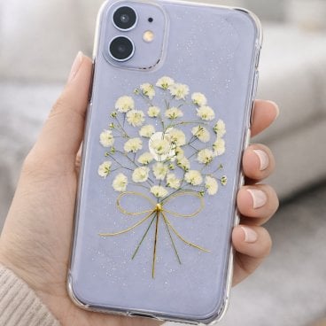 【カラーを選べる！ほぼ全機種対応スマホケース】（着日指定不可）かすみ草ブーケの押し花スマホケース  iPhone/Xperia/AQUOS/Galaxy等