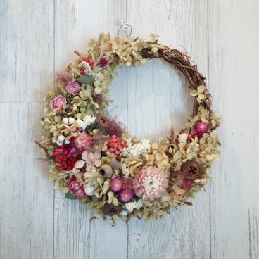 ☆クレッセントリース☆ ピンク お花　花　生花　花束　フラワー　アレンジメント　ドライフラワー　プレゼント　ギフト　贈り物　お祝い　誕生日 母の日　父の日　結婚祝い　出産祝い　バレンタインデー　ホワイトデー　記念日　敬老の日　結婚記念日 彼氏　彼女　送別　退職　入学　卒業　開店祝い　周年祝い