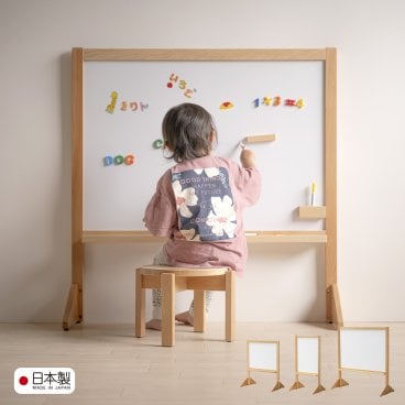 日本製 木製「きっずほわいとぼーど」 ホワイトボード お絵かきボード お絵描きボード 壁立て型 おえかき ひらがな遊び 数字 アルファベット マグネット 子供 誕生日 プレゼント クリスマスプレゼント 知育玩具 モンテッソーリ 教育 長く使えるおもちゃ 石崎家具