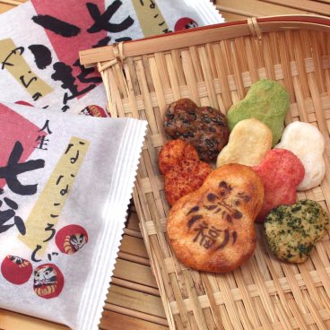 せんべい【2箱セット】人生 七転び八起き だるませんべい（だるまの形の八種お味）【縁起物・進物・ギフト・贈り物】　