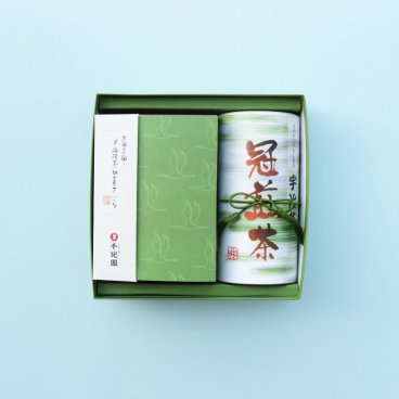 宇治抹茶カステラと宇治冠煎茶の詰め合わせ【敬老の日】／抹茶 カステラ 日本茶 煎茶 お茶 抹茶スイーツ 抹茶ケーキ 焼き菓子詰め合わせ お菓子 洋菓子 和菓子 御礼 御祝い 内祝い お返し 手土産 結婚祝い 快気祝い 退職祝い 還暦祝い 古希祝い 喜寿祝い お見舞い お供え 誕生日 祖父 祖母 父 母 両親 通販