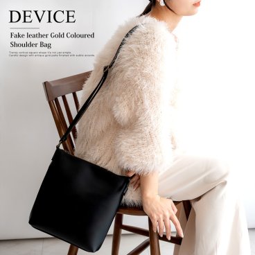 【送料無料】DEVICE フェイクレザー ゴールドカラー ショルダーバッグ ショルダーバッグ バッグ メンズ レディース 大人 斜めがけバッグ ワンショルダーバッグ 肩掛け 軽量 軽い ミニショルダーバッグ ブランド DEVICE 斜め掛け おしゃれ シンプル カジュアル フェイクレザー ショルダーバック