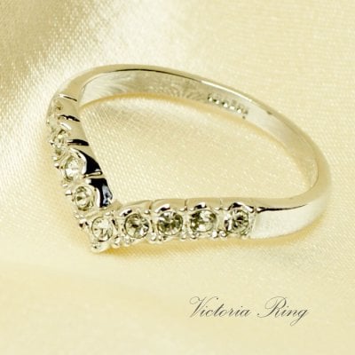 リング ヴィクトリア シルバー 金属アレルギー 対応 アクセサリー 母の日 誕生日 プレゼント 女性 彼女 結婚記念日 妻 おすすめ 人気 プリザーブドフラワー ジュエリーボックス ラッピング付き ギフト 