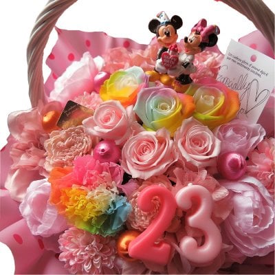 ミッキー ミニー入り 花束風ギフト レインボーローズ プリザーブドフラワー入りギフト キャンディーカラー ご希望数字入り