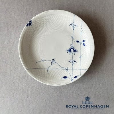 ロイヤルコペンハーゲン ブルーパルメッテ プレート 26cm 2500626/1017426 royal copenhagen プレート 皿 ブランド 北欧 おしゃれ 誕生日 母の日  クリスマス プレゼント 結婚祝い 内祝い 新築祝い ギフト 【正規品】