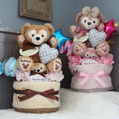 おむつケーキ 出産祝い シェリーメイ ダッフィー ディズニー パペット 2段 女の子 男の子 人気 赤ちゃん 熨斗 メッセージカード ギフトセット 誕生日プレゼント ハーフバースデー ベビーシャワー オムツケーキ パンパース ギフト包装 送料無料 duf2000