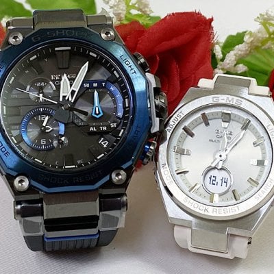 カシオ 恋人たちのGショック ペアウォッチ G-SHOCK BABY-G MTG-B2000B-1A2JF MSG-W200-7AJF ソーラー電波 送料無料 国内正規品 記念日 誕生日 プレゼント お揃い ブラック 黒 ホワイト 白 クリスマス お祝い 結婚 婚約 20代 30代 40代 50代 カップル 夫婦