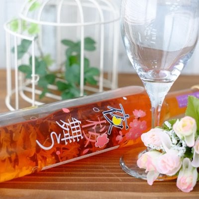 お歳暮 秋冬ギフト【送料無料】【桜花入りのお酒】夜桜舞う 黒糖 青梅 フレーバー 花見酒  桜 インテリアリキュール 映え 495ml 豊幸園 ラッピング 熨斗 送料無料(北海道、沖縄を除く)
