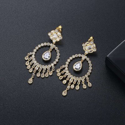 ピアス 両耳用 キュービックジルコニア ホワイト 真鍮 イエローゴールド スタッド 揺れる ゆれる ぶら下がり 上品 エレガント 大人 おしゃれ きれいめ ete001