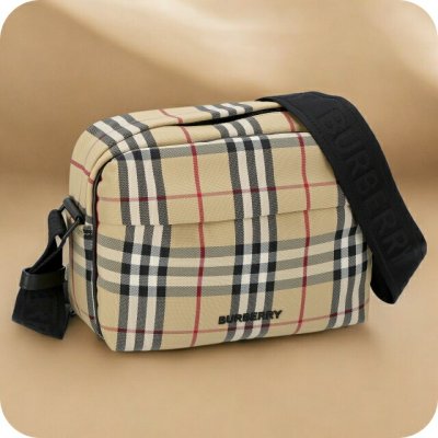 バーバリー ショルダーバッグ メンズ ブランド BURBERRY 8069760 ベージュ