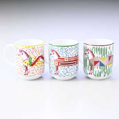 エルメス 食器 HERMES イポモビル HIPPOMOBILE マグカップ マグ コップ 3Pセット 380ml 048431P 洋食器 48431P 【スペシャルラッピング1100円(別売り)】 送別会 誕生日 お中元 還暦祝い 結婚祝い 結婚式 高級 父の日 母の日 即日発送 ホワイトデー