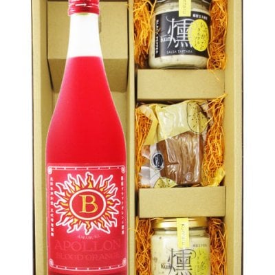★ 送料無料 ★   ブラッドオレンジ梅酒 【 天吹アポロン 】 720ml + いぶりがっこ + タルタルソース２種セット 【 おつまみセット 】【 4806 】【 ハロウィン 贈り物 ギフト プレゼント 誕生日 結婚のお祝い 】