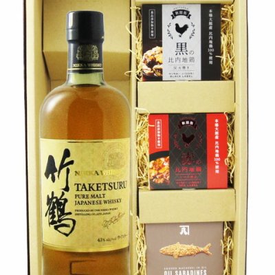 ★ 送料無料 ★ 竹鶴 ピュアモルト 700ml + 缶詰おつまみ 3種セット【 8919 】【 送料無料 】【 ウイスキー・おつまみセット 】【 ハロウィン 贈り物 ギフト プレゼント 誕生日 結婚のお祝い 】
