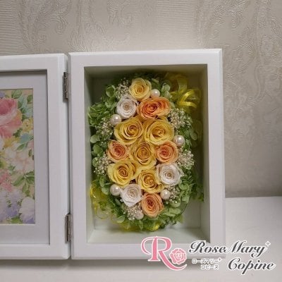 【送料無料】☆フォトフレーム☆ プリザーブドフラワー 母の日 写真たて プレゼント お誕生日 お祝い ギフト プリザ フォトフレーム アレンジ ローズ フレーム フレームアレンジ バースデー 新築祝い 結婚祝い お見舞い ボックス 