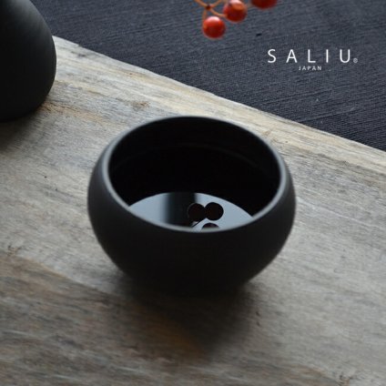 即納 SALIU 凌 Ryo 湯呑み[常滑焼 湯飲み 湯のみ おしゃれ 黒 ブラック 茶器 モダン 湯呑み茶碗 和 普段使い 来客 来客用 自分用 両親 贈り物 ギフト プレゼント 湯呑 ゆのみ 湯飲み茶碗 食器]