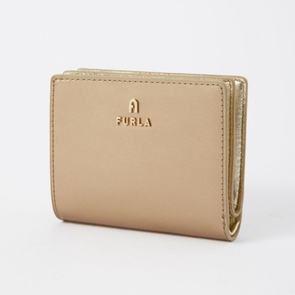 フルラ FURLA WP00307 BX0347 二つ折り財布 カメリア Sサイズ レディース 財布 ミニ財布 レザー 本革 小銭入れ シンプル コンパクトウォレット ロゴ 折りたたみ ギフト CAMELIA S COMPACT WALLET プレゼント お祝い 記念 ゴールド