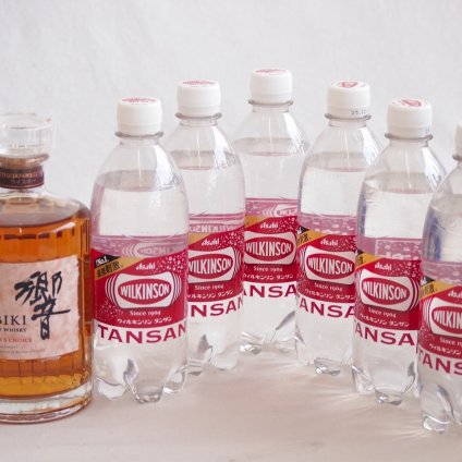 家飲みを、バーカウンターへ ハイボールウイスキー7本セット(響 ブレンダーズチョイス43度 ウィルキンソン炭酸) 700ml×1本 500ml×6本