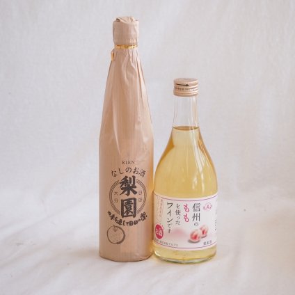 果物リキュール桃×梨特集2本セット(老松酒造 梨園 12度(大分県) アルプス 信州のももを使ったワインです4度(長野県)) 500ml×2本