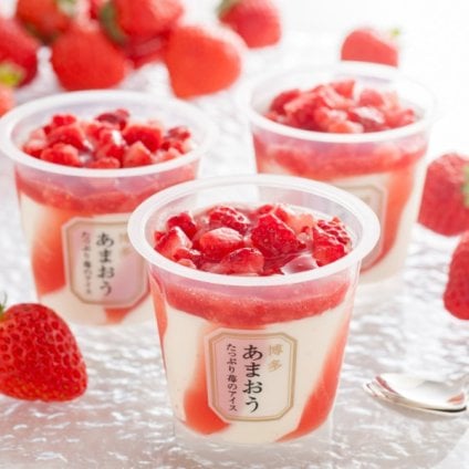 博多あまおう たっぷり苺のアイス 6個入(ギフト プレゼント アイス ジェラート いちご あまおう 贈り物 お祝い 内祝い 結婚祝い 結婚内祝い 出産内祝い 手土産 お返し お礼 快気祝い 退職祝い 引越祝い 詰め合わせ 挨拶 人気 おすすめ)