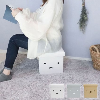 miffy ミッフィー 収納できるスツール[スツール 収納 椅子 おもちゃ ボックス 収納スツール おしゃれ おもちゃ箱 収納ボックス フタ付き 布 ふた付き 丈夫 スクエア 荷物置き 北欧 風 収納箱 蓋付き 踏み台 座れる かわいい ミッフィーグッズ]