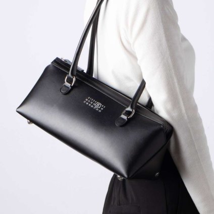 エムエム6 MM6 Maison Margiela メゾンマルジェラ NEW BAULETTO J MEDIUM バウレット バッグ ミディアム SB6ZH0040 P9061 ハンドバッグ ショルダーバッグ ユニセックス バッグ