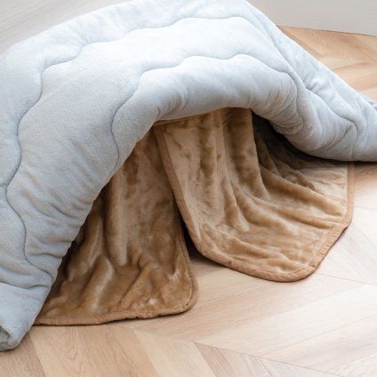 こたつ中掛け毛布 こたつ布団用 中掛け毛布 洗える 円形 アクリル 約110cm 洗えるこたつ中掛け毛布 コタツ中掛け毛布 こたつ毛布 コタツ毛布 こたつ用品 冬用 冬物 こたつ掛布団 こたつふとん コタツ掛け布団 コタツ掛布団 寝具 寝室用品 耐久性 新生活