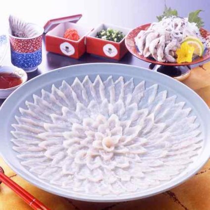 天然 とらふぐ 刺身 セット 冷蔵 菊盛り ふぐ刺し 贅沢 高級 河豚 歯ごたえ 甘み ごちそう ギフト