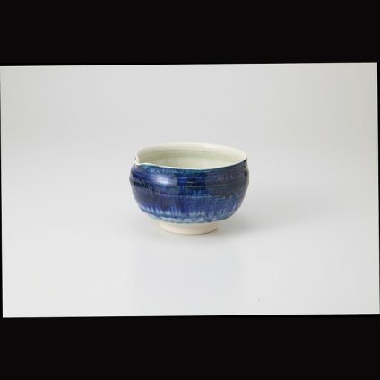 藍ながし 片口抹茶碗 陶器 美濃焼 やきものの里から、暮らしを贈ります。　ギフト 食器 セット テーブルウェア