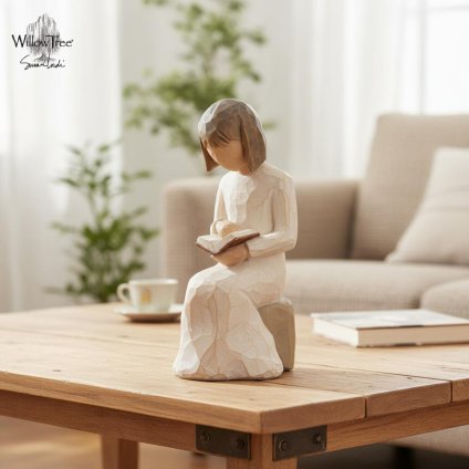 ウィローツリー彫像 Wisdom - 聡明 11cm 本 大人の女性 少女 | おしゃれ 置物 彫刻 人形 インテリア スーザン･ローディ 正規輸入品