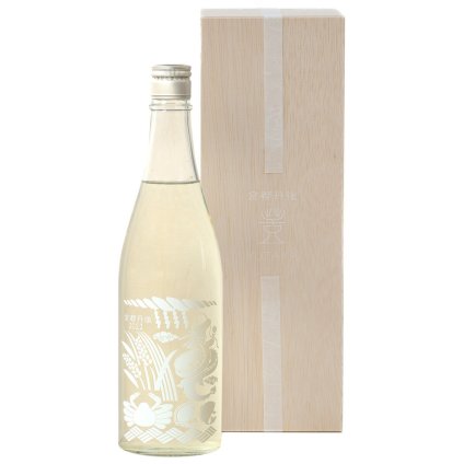 純米大吟醸酒 YUTAKA WHITE BOTTLE ギフト 日本酒 木箱入り 清酒 四合瓶 アルコール飲料