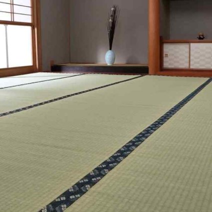 い草 上敷き 6畳 本間 286×382cm 国産 九州産 糸引織 日本製 畳の上に敷くもの ござ カーペット ラグ 抗菌 防臭 ヒバ加工 リバーシブル 両面 梅花